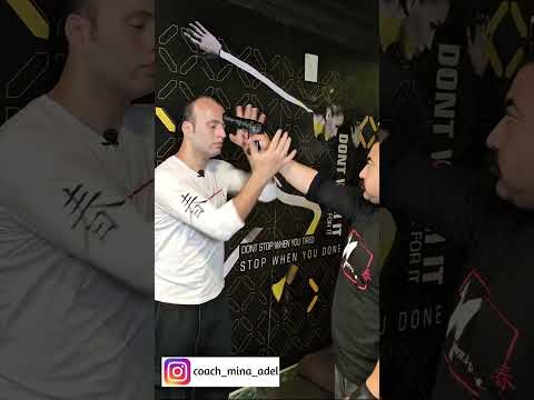 التهديد بسـ ـلاح ناري #فنون_قتالية #boxing #قتالات