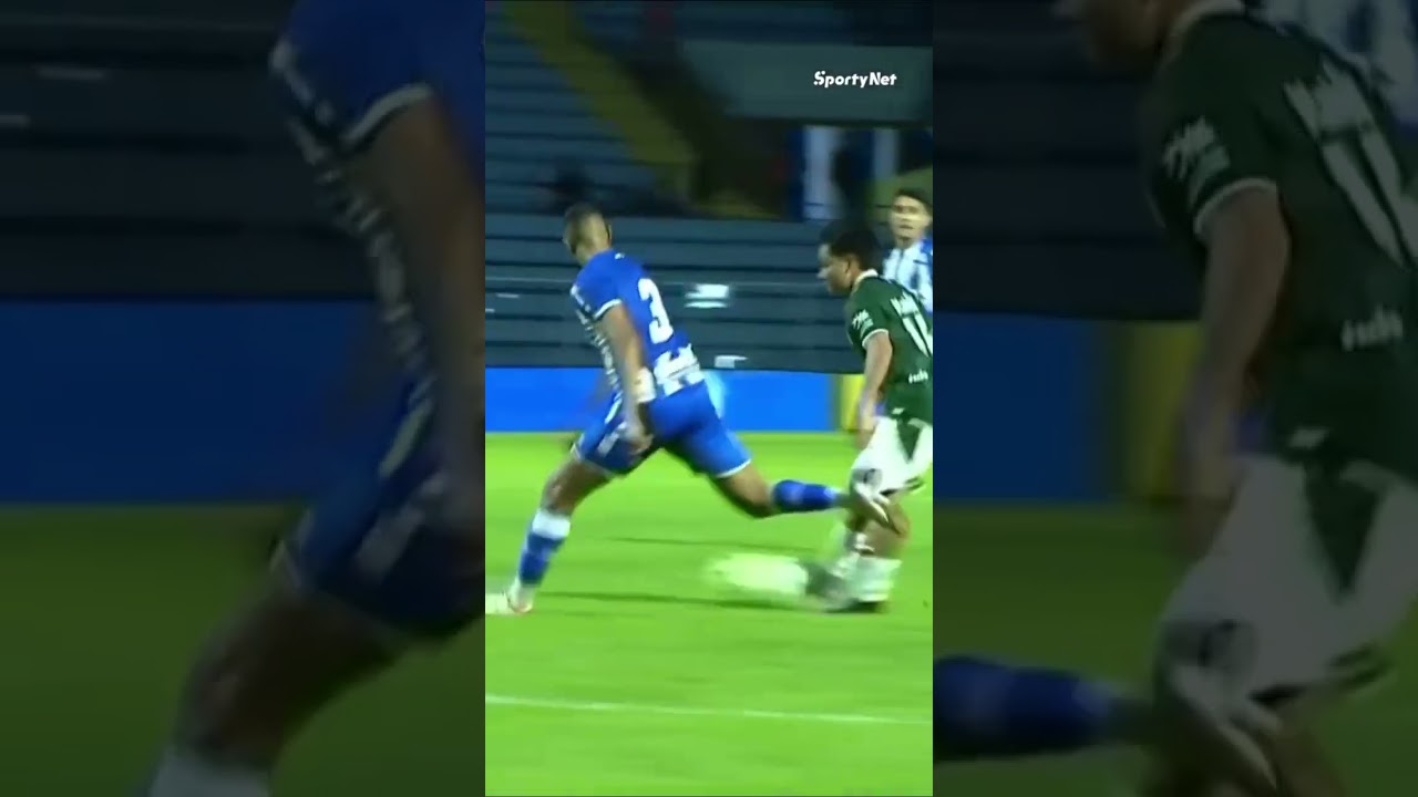 O GOIÁS APROVEITOU A SUPERIORIDADE E FEZ GOL DE VIDEOGAME! 🎮⚽