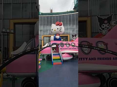 Kitty😸😻& Friends on Airlines✈️🛩️ at Phoenix Mall #cat #kitty #cartoon #aeroplane #shorts #trending