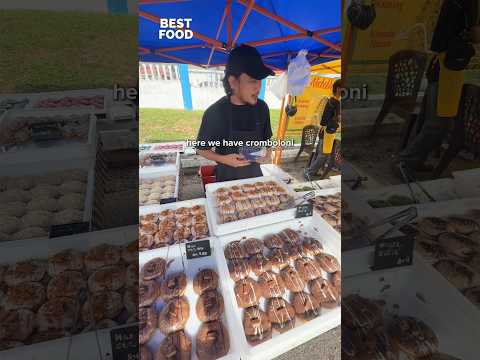 More than 10 kinds of donuts spotted at Taman Dahlia, JB!🍩📍Bazaar Ramadan Taman Dahlia