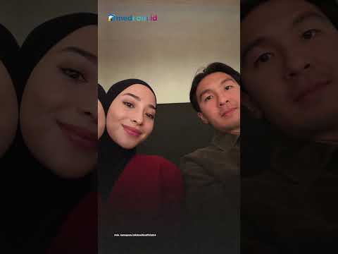 Nikita Willy Tampil dengan Hijab, Pesonanya Bikin Adem!