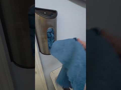 Microfiber towel dispenser from Wholesale #toweldispenser #microfibertowel #cardetailing #detailing