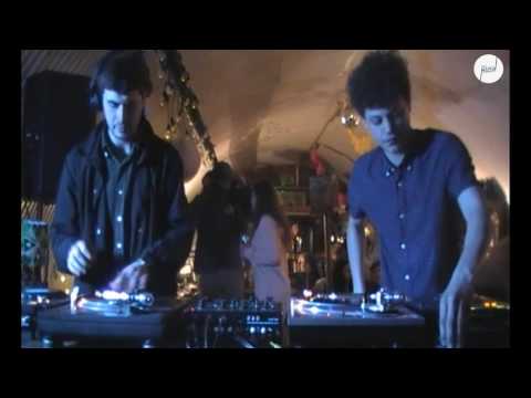 FYI Chris DJ set // Keep Hush live - UCQAnY_suiNH0MvdTHk5GiBA