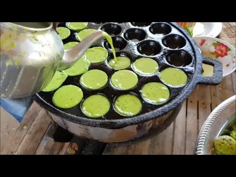 ขนมครกชาวบ้าน หอมๆใบเตย สูตรพี่ตีบ