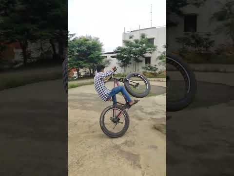 aa raha hu palat ke pehchano mai hu kon #düşman #diolouge #cyclestunt #shortsvideo #video2025