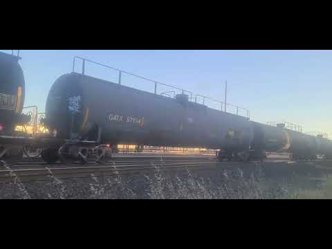 Union Pacific 5867 leads a manifest in Roseville, CA