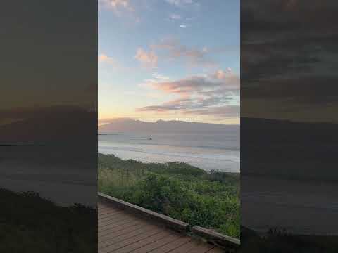 My fav time to be outside in Maui! 🌺 #16kids #mauihouse #maui #sunset