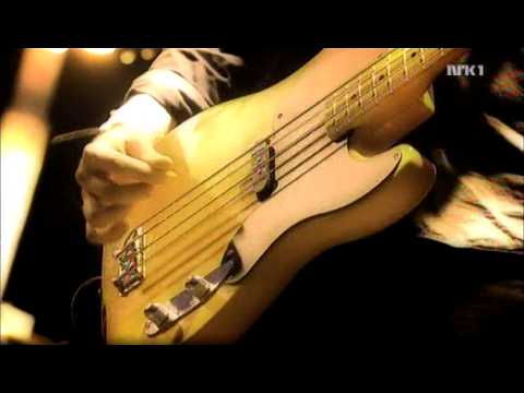 Queens of the Stone Age - Mexicola live @ Hove Festival 2007