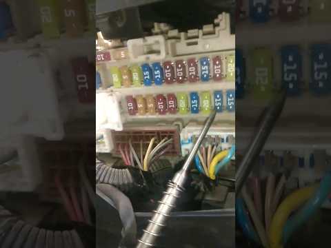 nissan qashqai cigarette lighter not working Where is the fuse for the cigarette lighter of the Nissan Qashqai located?  (With video)