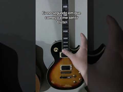 Eu amo a minha guitarra 😌#guitar #guitarra #instrumentos #musica #guitarrista #guitarmemes #fypシ