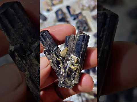 #crystals #gemquality #quartz #gemstones #stone #tourmaline #tourmalinegems #gemstonejewelry #nature