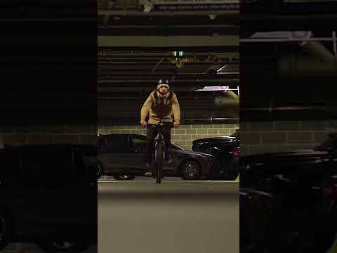 Klay Thompson Arrives to Warriors Game In Style  | #shorts video clip
