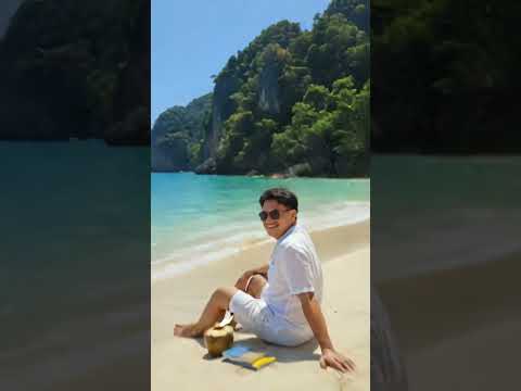 Earth zoom effect🌍✨Higgsfield + Capcut#higgsfield #capcut #AI