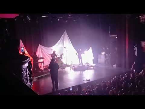 Artemas - just want you to feel something - live le Trianon à Paris 14/09/24