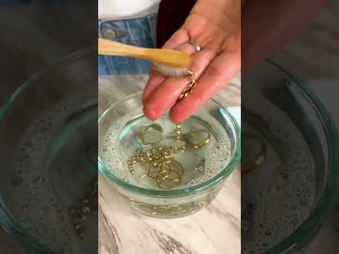 How to Clean Your Dirty Jewelry