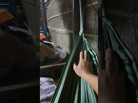 đồng tiền và nhân cách ...giàu mà lo âu. ..nghèo mà bình yên...vậy thì tôi sẽ chọn bình yên....