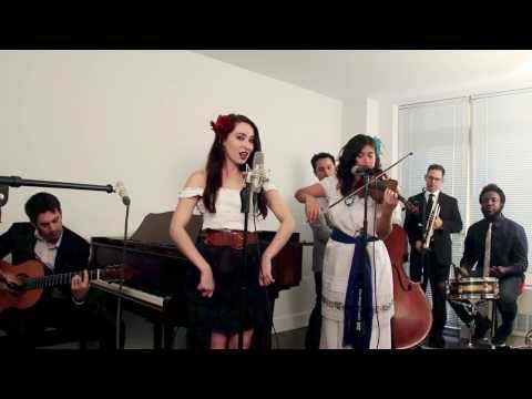 Wake Me Up - Mariachi Style Avicii / Aloe Blacc Cover en Español - UCORIeT1hk6tYBuntEXsguLg