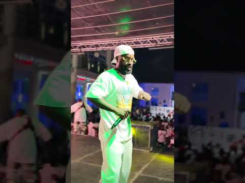 Thank you Koforidua ✊🏾Big shoutouts to @Sista.Afia for a successful show 💪🏾#Abochi #Hallele #fyp