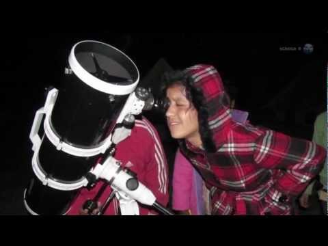 Jupiter and The Moon Converge On Christmas | Video - UCVTomc35agH1SM6kCKzwW_g