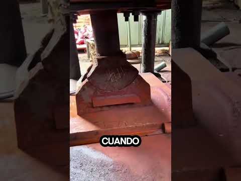 Tubería caliente conjunta en máquina de fábrica