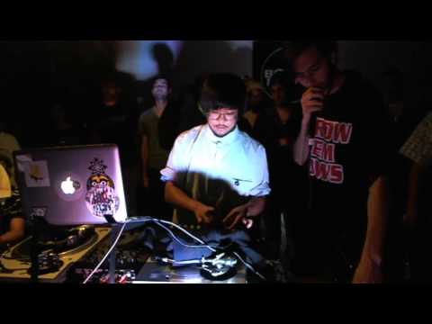 MNDSGN live in the Boiler Room Los Angeles - UCGBpxWJr9FNOcFYA5GkKrMg