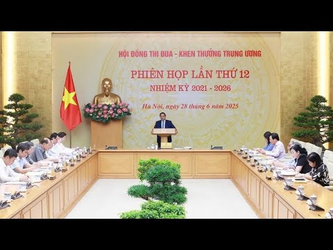 Tiếp tục đẩy mạnh các phong trào thi đua yêu nước, bảo đảm thiết thực, hiệu quả