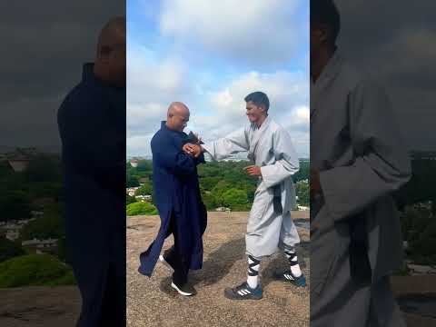 Shaolin India #wushufight #martialarts #shaolin #cgtnshaolin #shaolingurukul #shifukanishka #kungfu