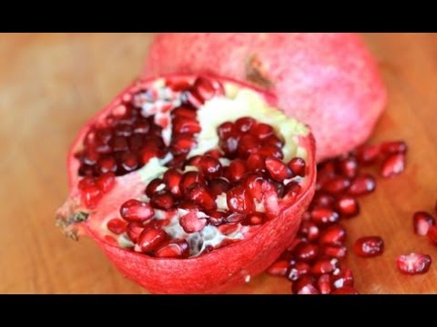 How-To Seed A Pomegranate - UCj0V0aG4LcdHmdPJ7aTtSCQ