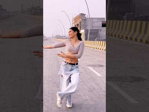 Padhe ayil badu college 🏫🏫…#bhojpuri #dance #foryou #viral #youtubeshorts #ytshorts ✅