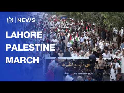 Pakistanis march in Lahore in <strong>support</strong> <strong>of</strong> Palestinians and Gaza