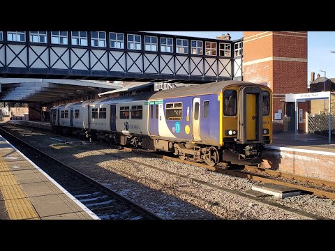 Trains at a freezing cold Grimsby Town Station (19/01/2024)