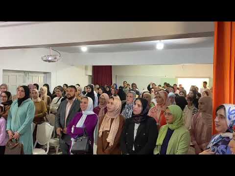 ثانوية الفيض التأهيلية بالناظور تكرم نساءها في عيدهن الأممي