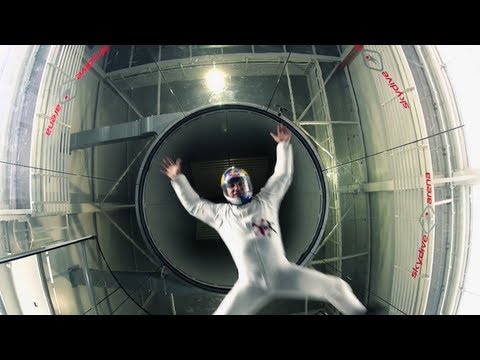 Wind Tunnel Acrobatics in Prague - Red Bull Soul Flyers 2012 - UCblfuW_4rakIf2h6aqANefA