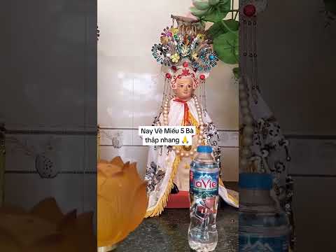 VỀ THĂM QUÊ, CON ĐÃ NGUYỆN VIẾNG MIỄU BÀ THẮP HƯƠNG. CẦU BÌNH AN KHỎE MẠNH