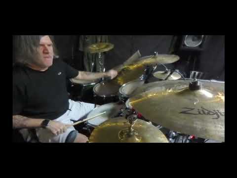 Brett does another drum play through.  This is a new song called 'Chokehold' that has been released as a single in 2021 and will also appear on the new 'Follow Me' album due October 2022.

Visit malodedentro.com for more music, news and upcoming shows!