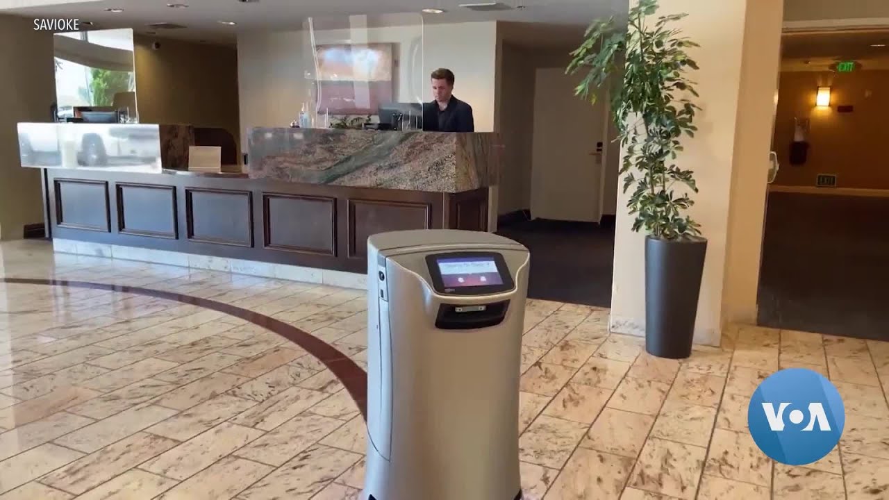 California Hotels Use Robots to Do Service Jobs