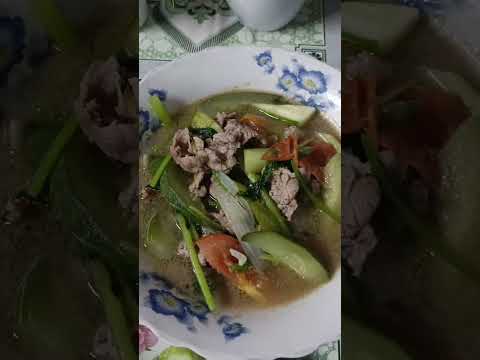 cá kho ăn kèm với dưa leo