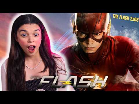 First Time Watching The Flash 2x08 (ArrowCrossover)