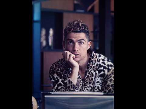 Ronaldo's Unusual Perfume😳