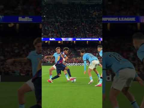 There’s nothing Lamine can’t do 🤯 #fcbarcelona #ucl #shorts #lamineyamal