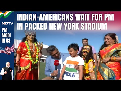 PM Modi US Tour | Indian-Americans Wait For PM Modi In Packed New York Stadium