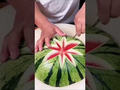 🌸 Watermelon Flower Art – Dekho Kya Magic Kiya Isne! 🍉 WatermelonFlower FruitArt FruitCarving