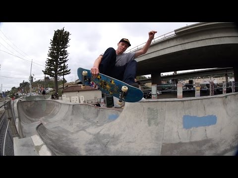 Skateboarder Jordan Toledo Destroys Bowl on NKA - UCsert8exifX1uUnqaoY3dqA