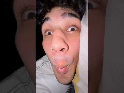 Cuando dormís en la casa tu amigo IG:elnachetoo #argentina #humor #comedia #sketch  #amigos #funny