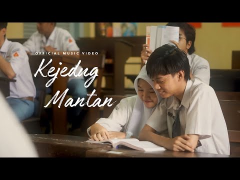 KEJEDUG MANTAN - NGUDAK SWARA Ft. Qomariah (Official Music Video) || Buka pintu eh kejedug