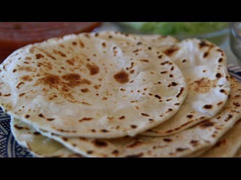 Homemade Mexican Tortillas Recipe - CookingWithAlia - Episode 311 - UCB8yzUOYzM30kGjwc97_Fvw