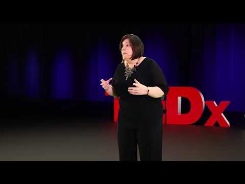 Espacio público, en el encuentro está nuestro poder | Zuhra Sasa | TEDxSabana