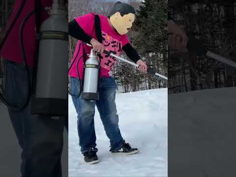 火炎放射で雪だるまを焼いてみた!! #ホラフキン #キャンプ動画 #キャンプファイヤー