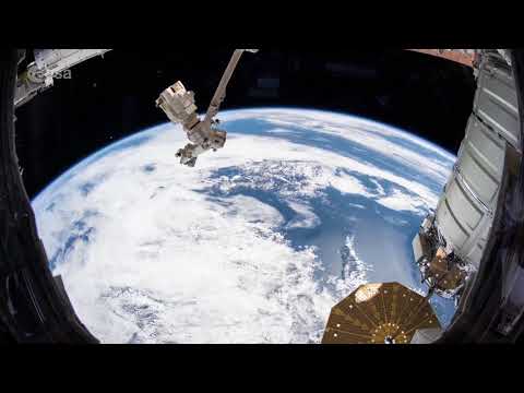 Space Station Flies from USA to Africa in Amazing Time-Lapse - UCVTomc35agH1SM6kCKzwW_g