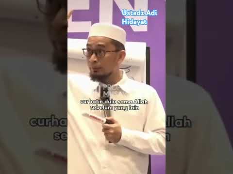 Curhat sama Alloh #uah #quotes #ustadzadihidayat #shorts #motivation #motivasi #islam #muslim
